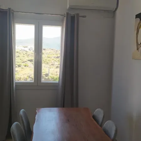 펜션 πλατανακι 2 Seaview Ándros